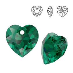 6432 MM 8 Swarovski Heart Cut EMERALD