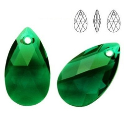 6106 MM 28 Swarovski Pear-shaped EMERALD