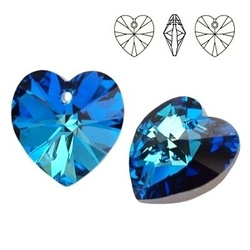 6228 MM 28 Swarovski Heart BERMUDA BLUE BBL P