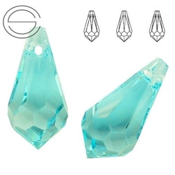 6000 MM 11 x 5,5 Swarovski Drop LIGHT TURQUOISE